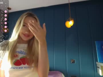 webcam girl kriss0leoo live cam image #9456536