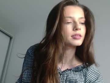 webcam girl isia_slay live cam image #3177723