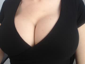 webcam girl eat_mee_out live cam image #2649983