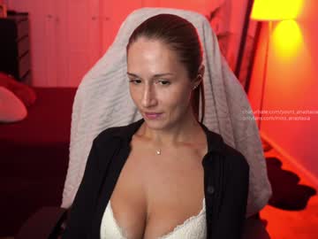 webcam girl yours_anastasia live cam image #11580585
