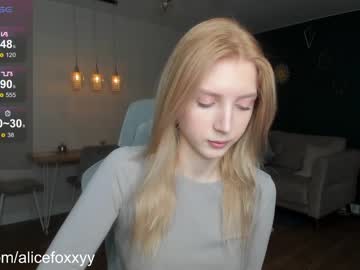 webcam girl oh_honey_ live cam image #8338098