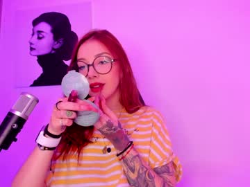webcam girl thecosmicgirl live cam image #11653556