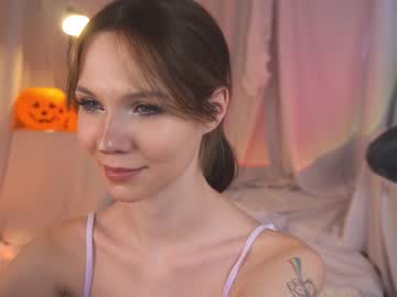 webcam girl kateuwugirl live cam image #7446356