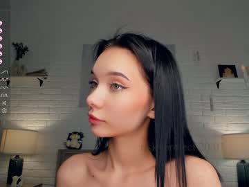 webcam girl riskyproject live cam image #8294201