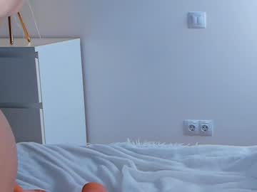 webcam girl uwunikaa live cam image #9467977