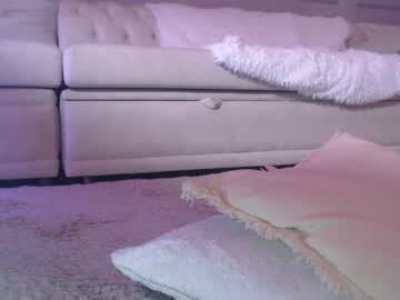 webcam girl sarasuo live cam image #6902637