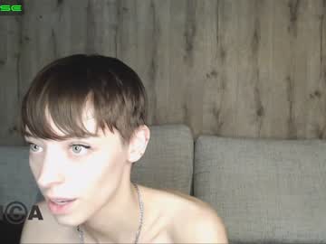 webcam girl agelina_summer live cam image #413187