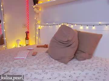 webcam girl kalisa_pearl live cam image #1387980