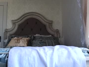 webcam girl littlegreekflower live cam image #8820772