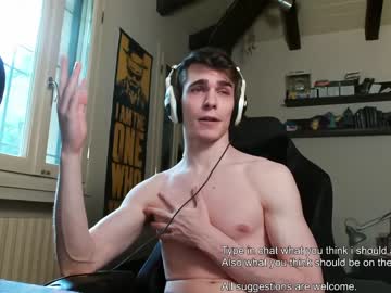 webcam man dumbnerd3 live cam image #6388238
