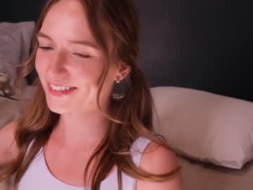 webcam girl innocentprovenguilty live cam image #5772900