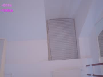 webcam girl floret_joy live cam image #7833397