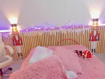 webcam girl little_effy18 live cam image #7814807