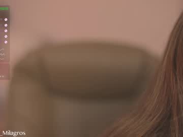 webcam girl mia_milagros live cam image #6057979