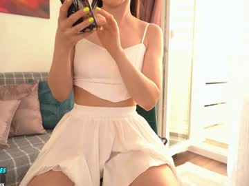 webcam girl sweety_rinushka_ live cam image #10038888
