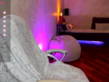 webcam girl sweetteets24 live cam image #10983562