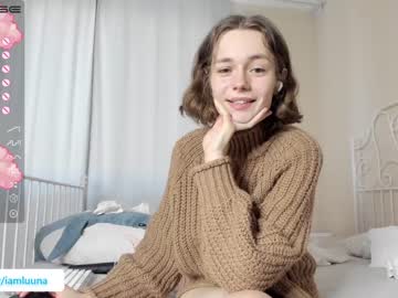 webcam girl mxxnsxsul live cam image #4220312
