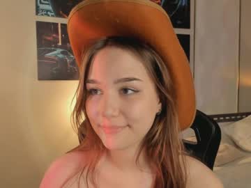 webcam girl tate_west live cam image #9802309