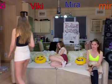 webcam girl misss_viki live cam image #5787459