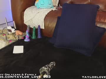 webcam girl taylor_love_303 live cam image #9403674