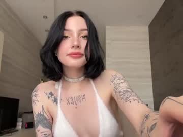 webcam tranny evelynforever live cam image #6376343