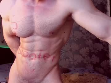 webcam man adam_muscle_ live cam image #2660578