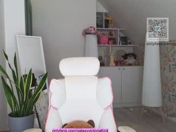 webcam girl brilliantvictoria live cam image #12544340