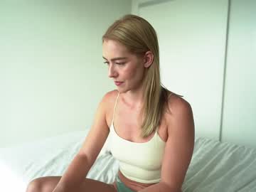 webcam girl annasekrit live cam image #6720888