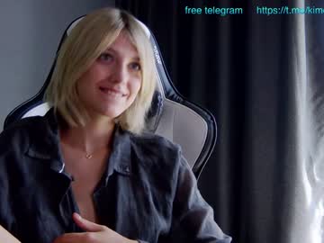 webcam girl sweet_tinker_bell live cam image #2841373
