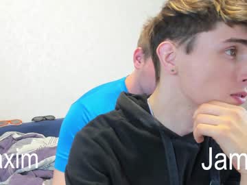 webcam man james_mil live cam image #5732981