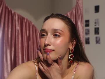 webcam girl _meganmeow_ live cam image #12673183