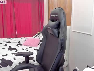 webcam girl lika_moon live cam image #2459052