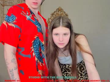 webcam couple karolina_coy live cam image #2490236
