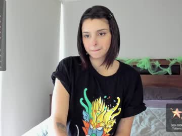 webcam girl yourfreakygirl live cam image #7507800