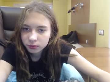 webcam girl emilia_smith_ live cam image #2406730