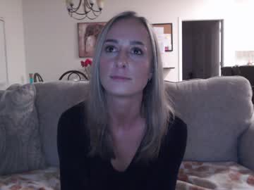 webcam girl holihurricane live cam image #11057163
