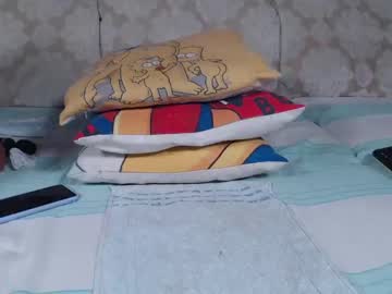 webcam girl simoncouple1 live cam image #5274143