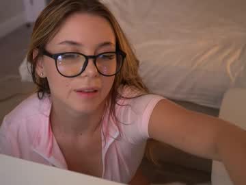 webcam girl tokyo_n live cam image #12025250