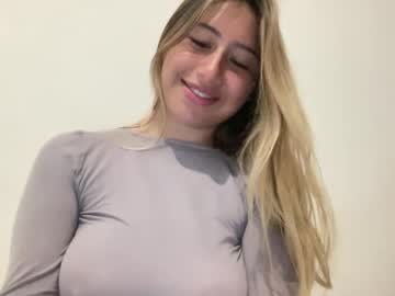 webcam girl kikibae2 live cam image #12462586