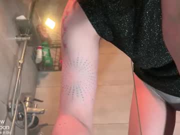 webcam girl holydori live cam image #12714468