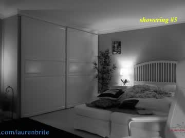 webcam girl laurenbrite live cam image #5740936