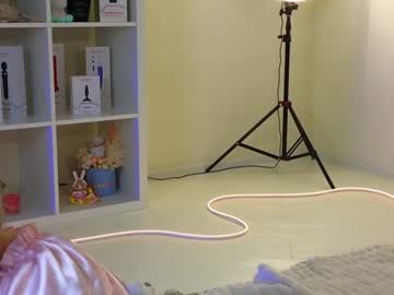 webcam girl molly__meow live cam image #10279932