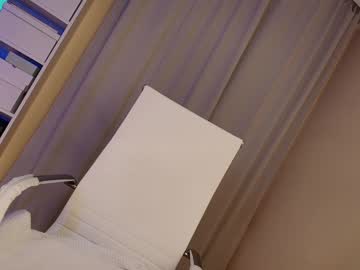 webcam girl hollyextra live cam image #12607339