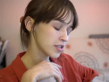 webcam girl diruriru live cam image #9122488