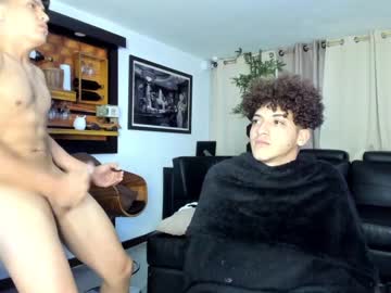 webcam man jeff_and_friend live cam image #2141604