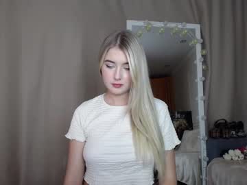 webcam girl cute18cute live cam image #3388570