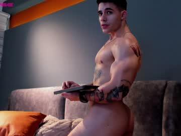 webcam man dominic_sullivan1 live cam image #534972