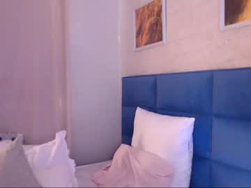 webcam girl amiliyan live cam image #4037778