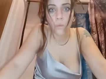 webcam girl izeynyx live cam image #3932141