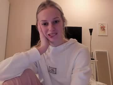 webcam girl magic_couple13 live cam image #11851086